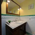 Versicolor Apartment *