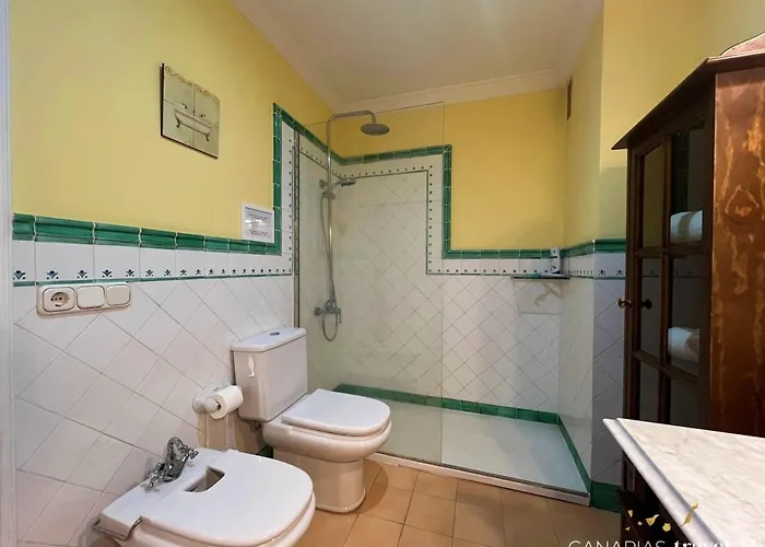 Versicolor Апартаменты *